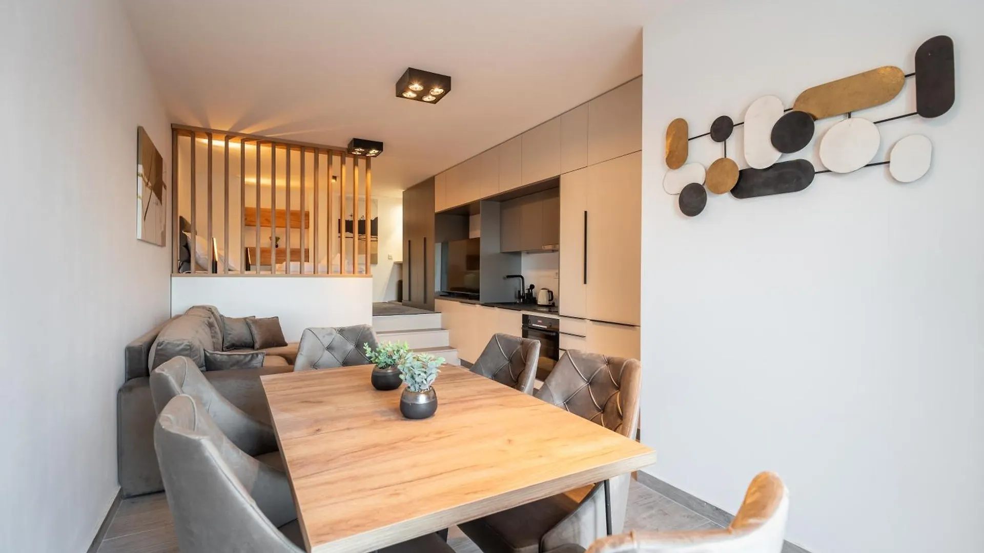 Zara Penthouse With Top Roof Terrace And Hot Tub