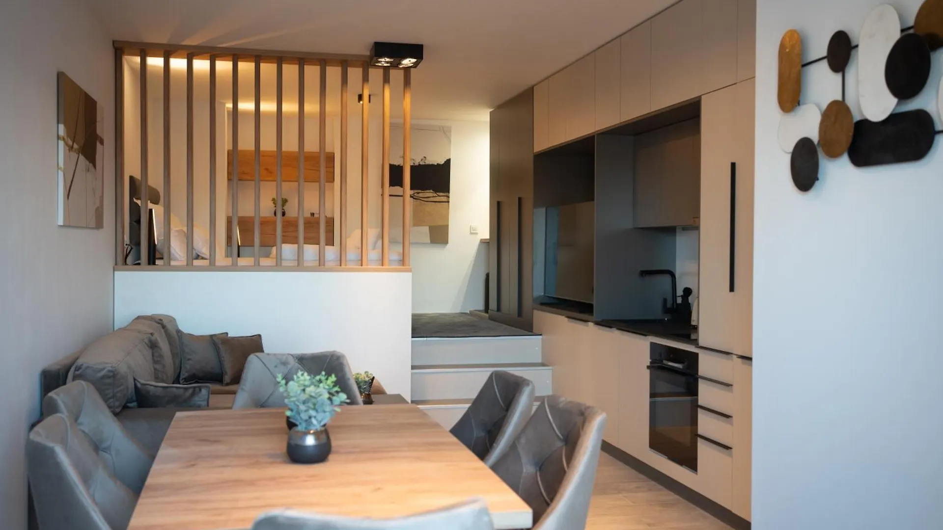 Zara Penthouse With Top Roof Terrace And Hot Tub